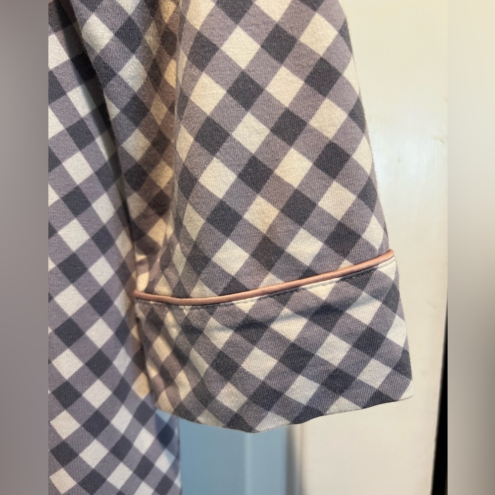 SOMA Gray & White Checked , Long Sleeve Nightgown w Pink Trim - Picture 3 of 6